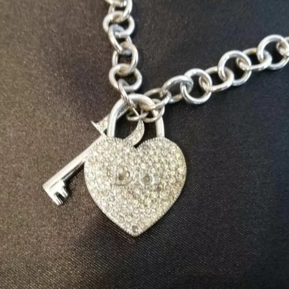 Dior Silver Rhinestone Heart Key Charm Bracelet - Picture 2 of 9